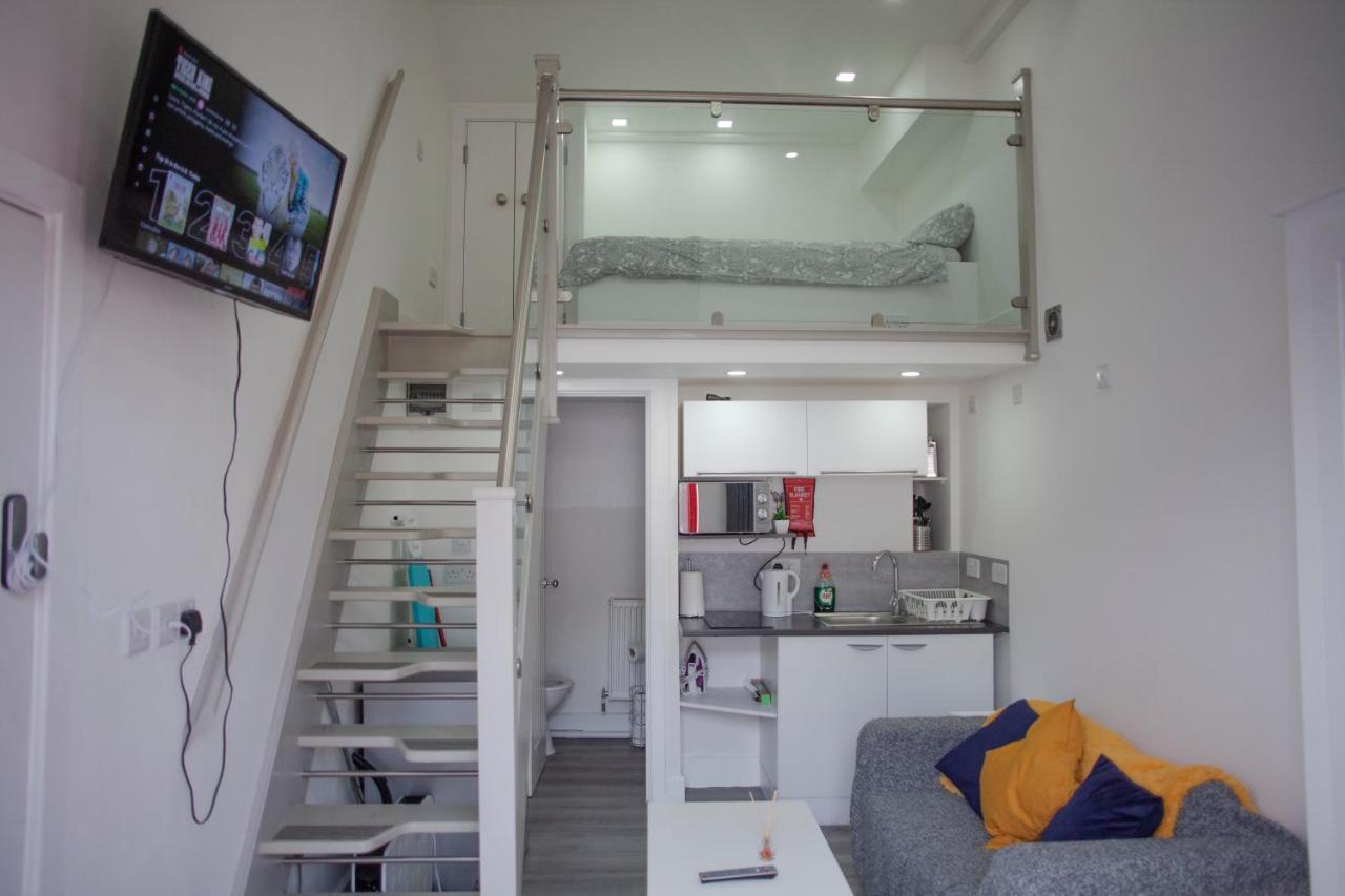 Modern & Stylish Studio In Reading Centre Apartment Luaran gambar